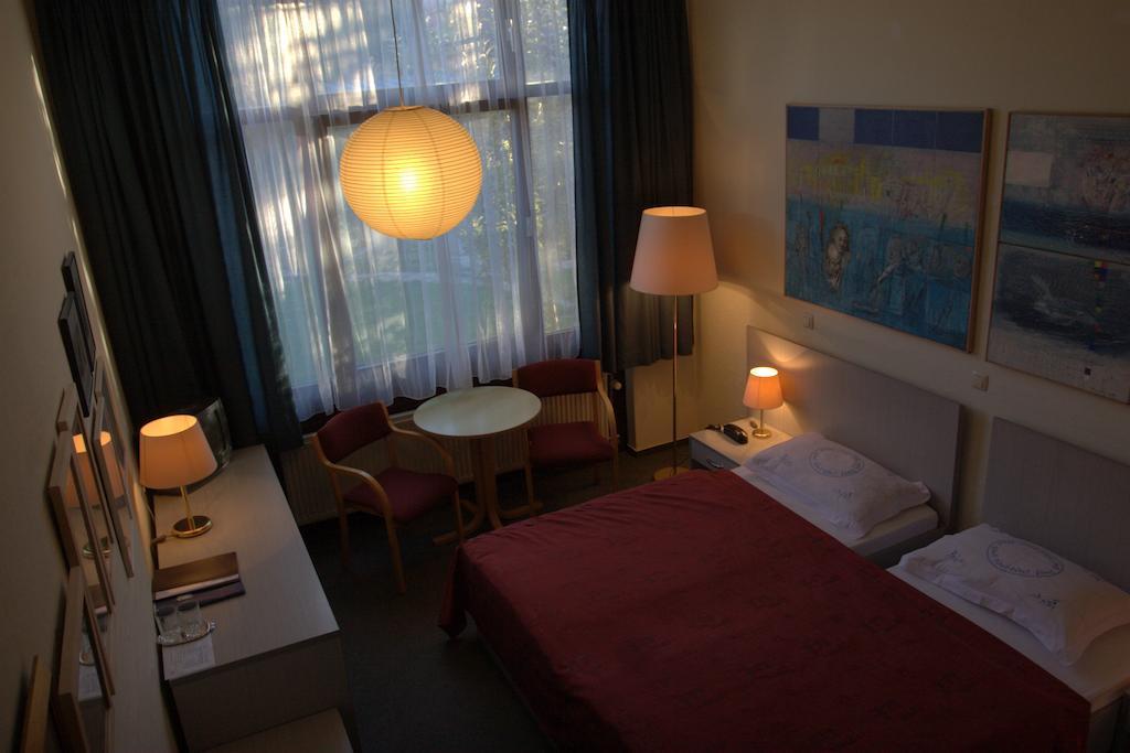Hotel Berlin Art 3*